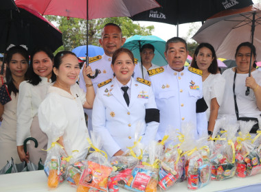 พิธีเจริญพระพุทธมนต์และทำบุญตักบาตรถวายพระราชกุศล 5 ธันวาคม ... พารามิเตอร์รูปภาพ 1